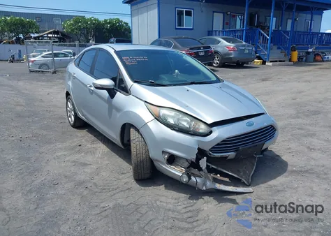 2015 Ford Fiesta Se из США, поврежденный, VIN 3FADP4BJ9FM181864